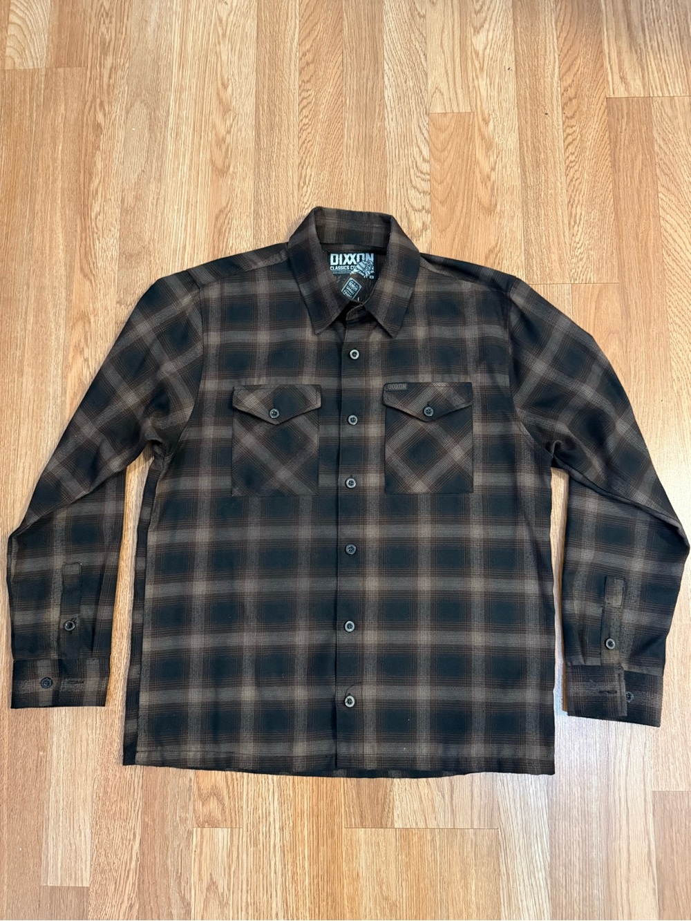 Dixxon “The Bourbon” Flannel – Men’s Medium – Tailored/Cropped Fit